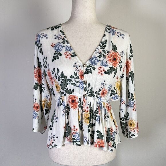 O'NIELL Celine Floral Long Sleeve Top Size Small White Beachy Boho V Neck Button - Picture 1 of 11